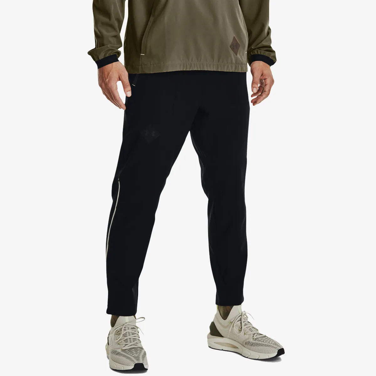 UNDER ARMOUR Hlače UA Terrain Woven Ankle Pants 