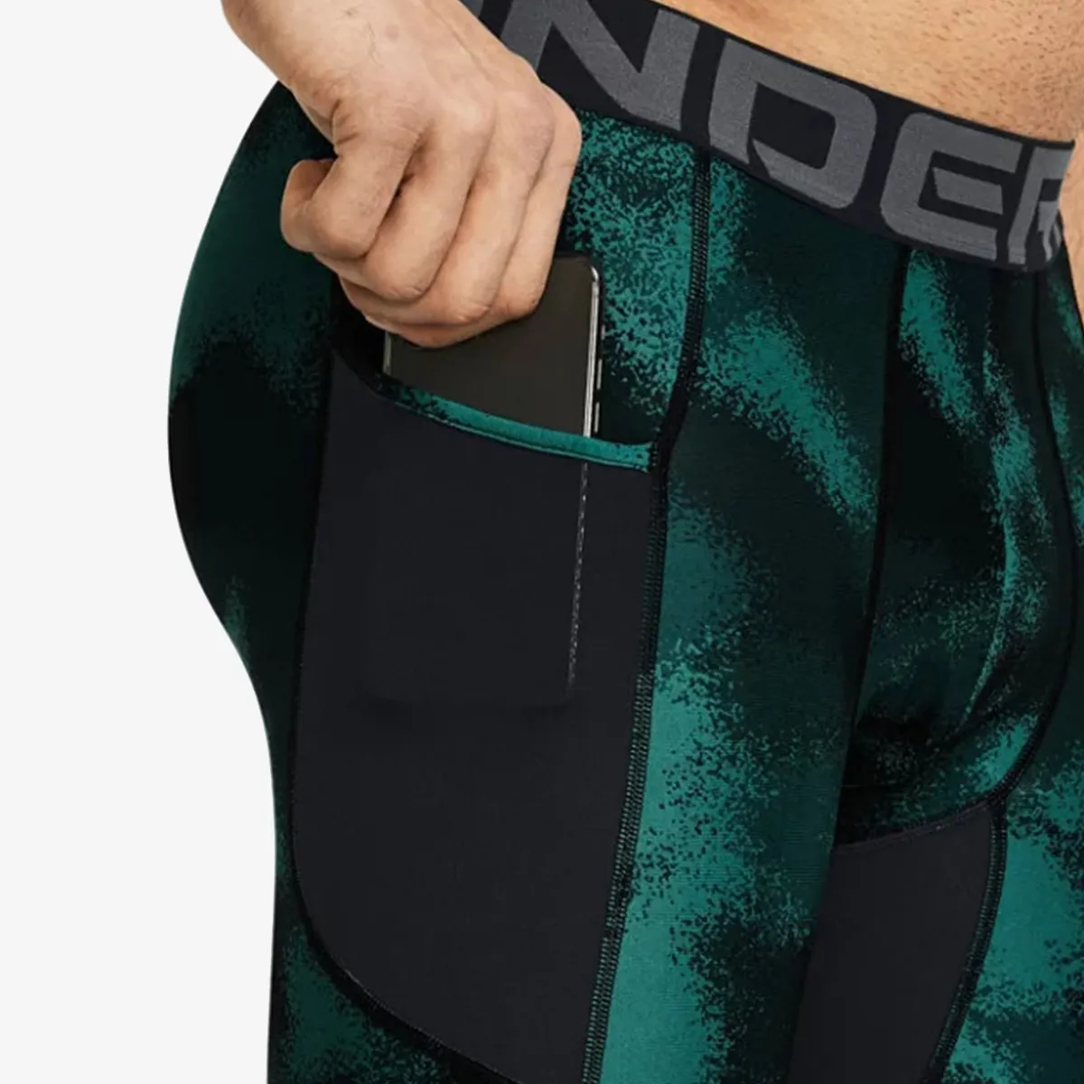 UNDER ARMOUR Kratke hlače UA HG Armour Printed Lg Sts 