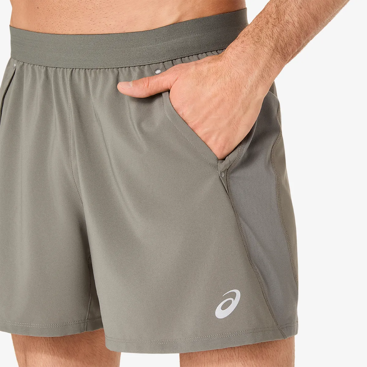 ASICS Kratke hlače ROAD 5IN SHORT 