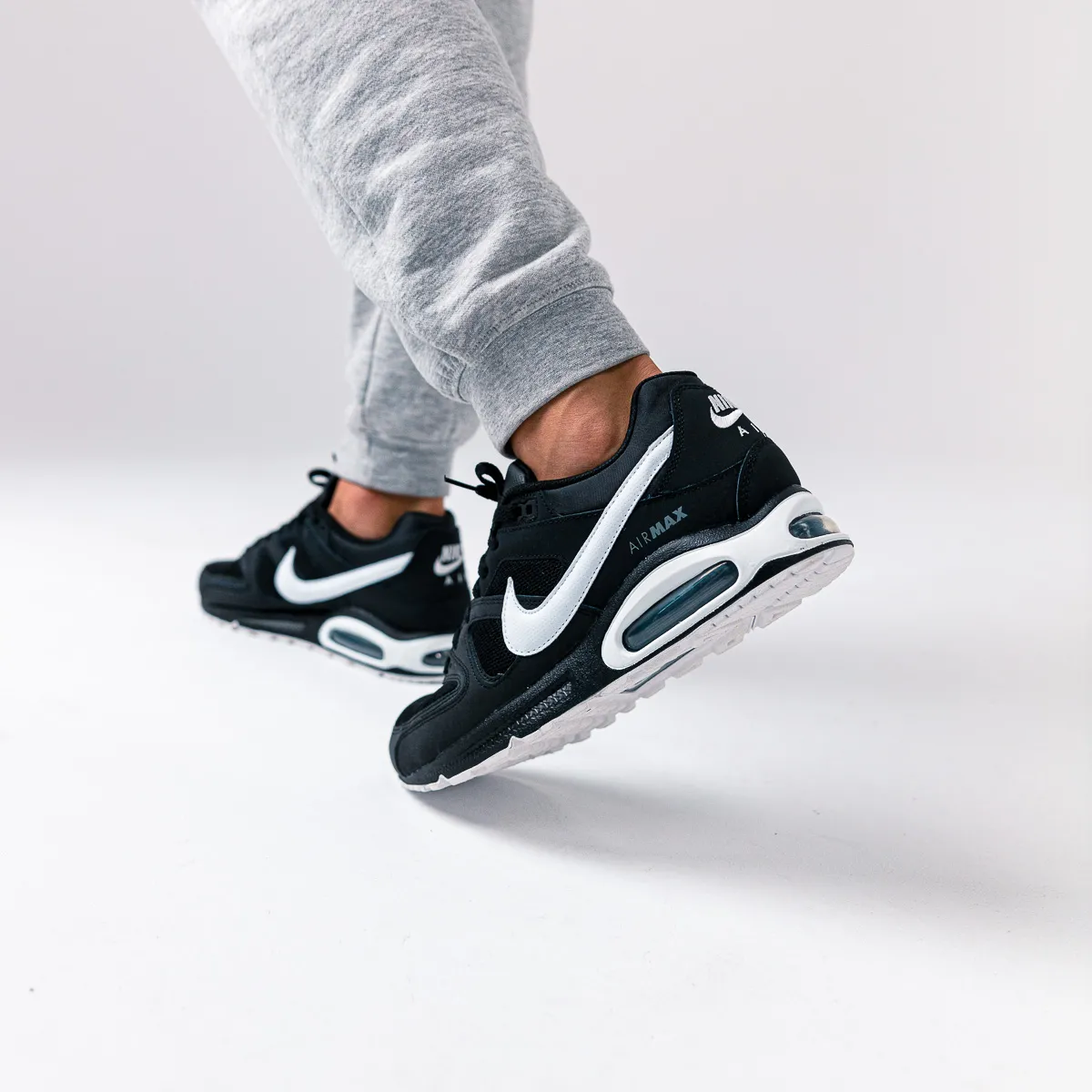 NIKE Tenisice AIR MAX COMMAND 