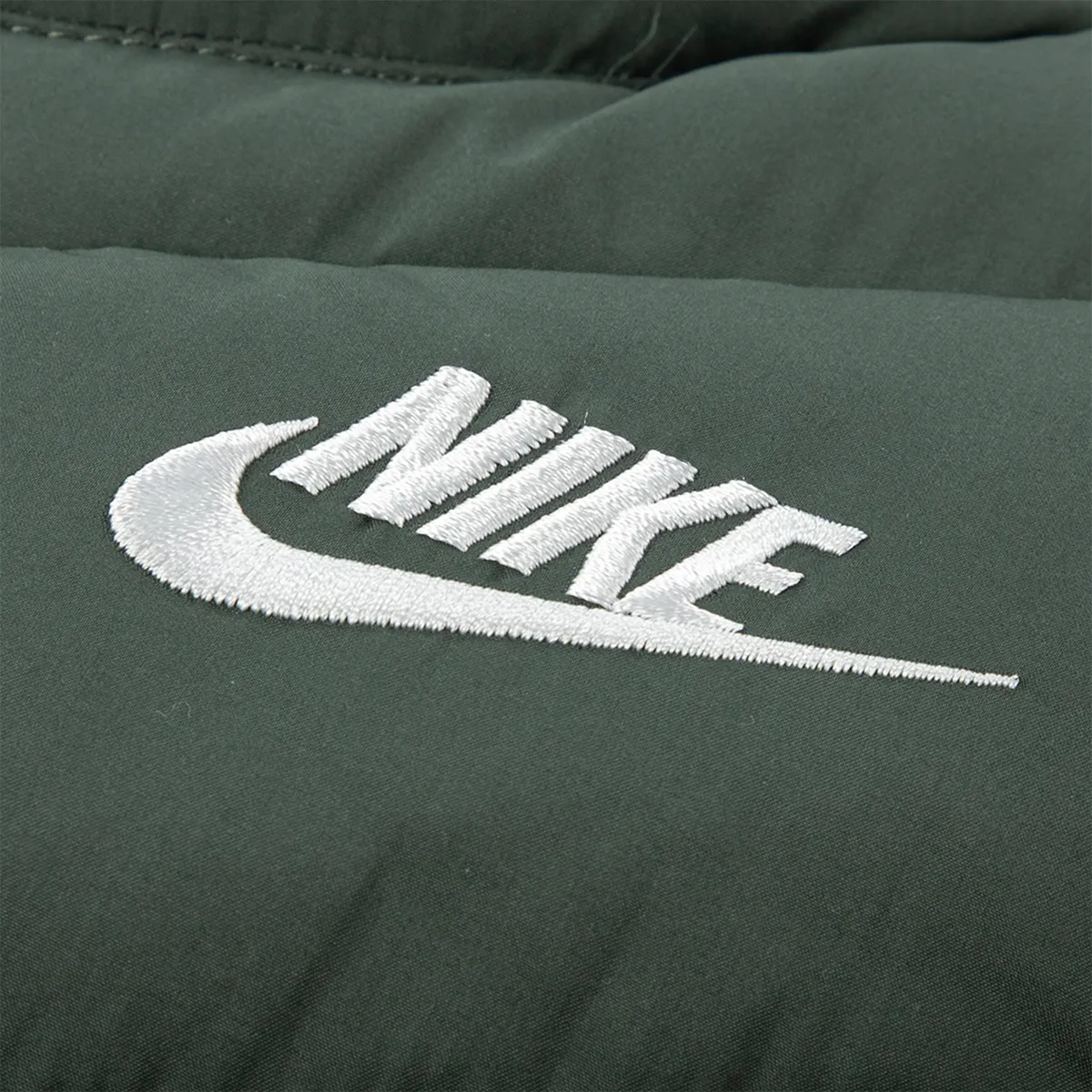 NIKE Prsluk NKN NSW ADP PUFFER VEST