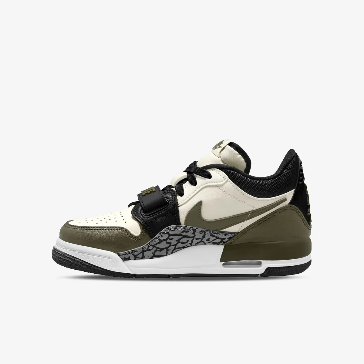 JORDAN Tenisice AIR JORDAN LEGACY 312 LOW BG