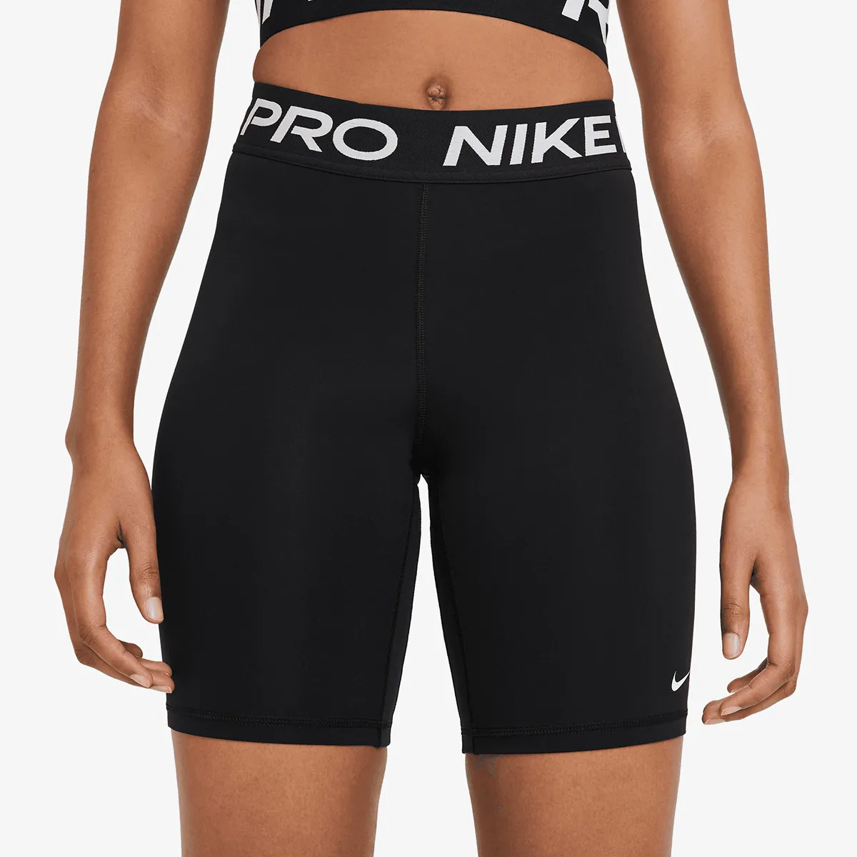NIKE Kratke hlače W NP 365 SHORT 8IN 