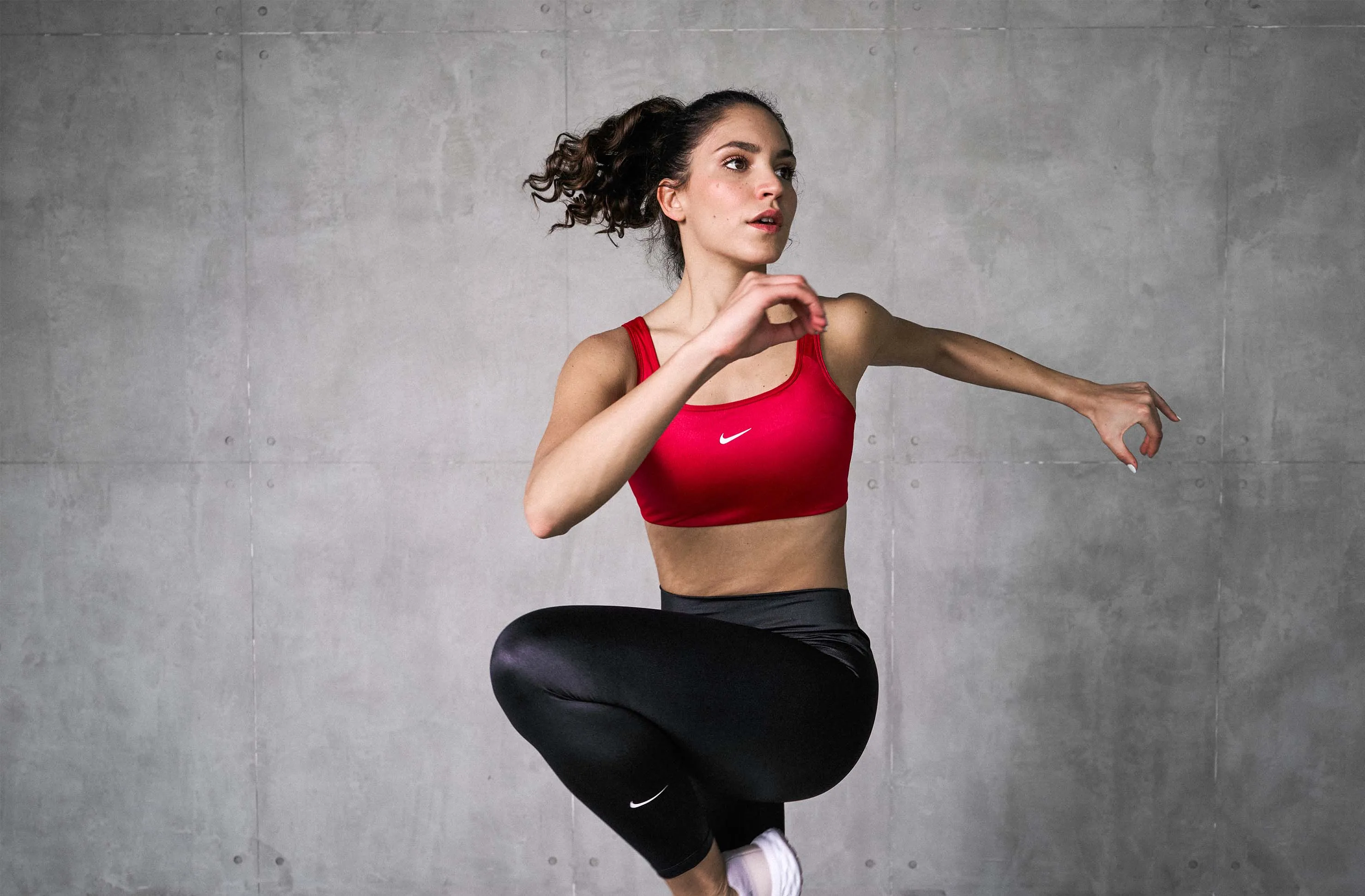 NIKE Sportski grudnjak W NK DF SWSH SHINE BRA 