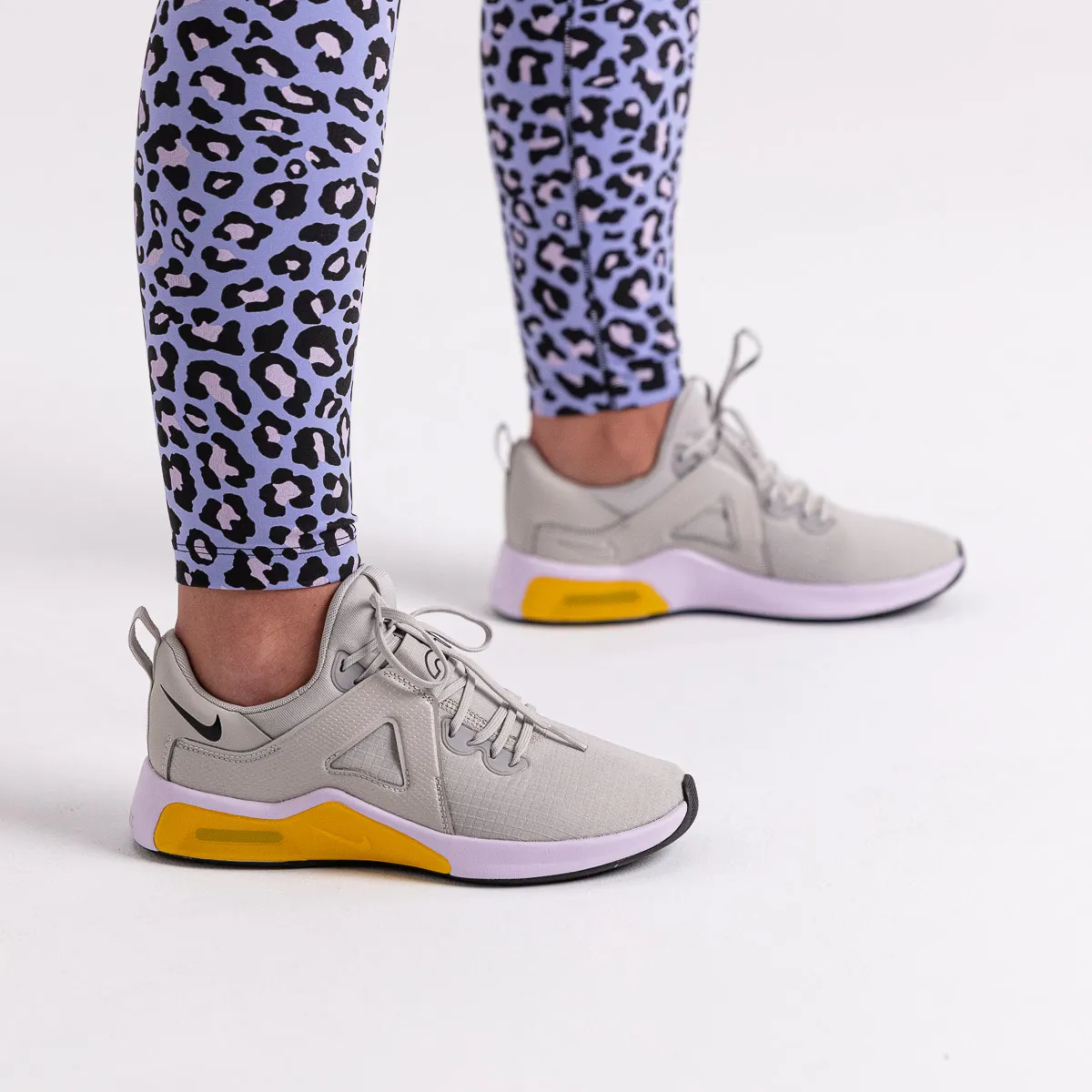 NIKE Tenisice W NIKE AIR MAX BELLA TR 5 