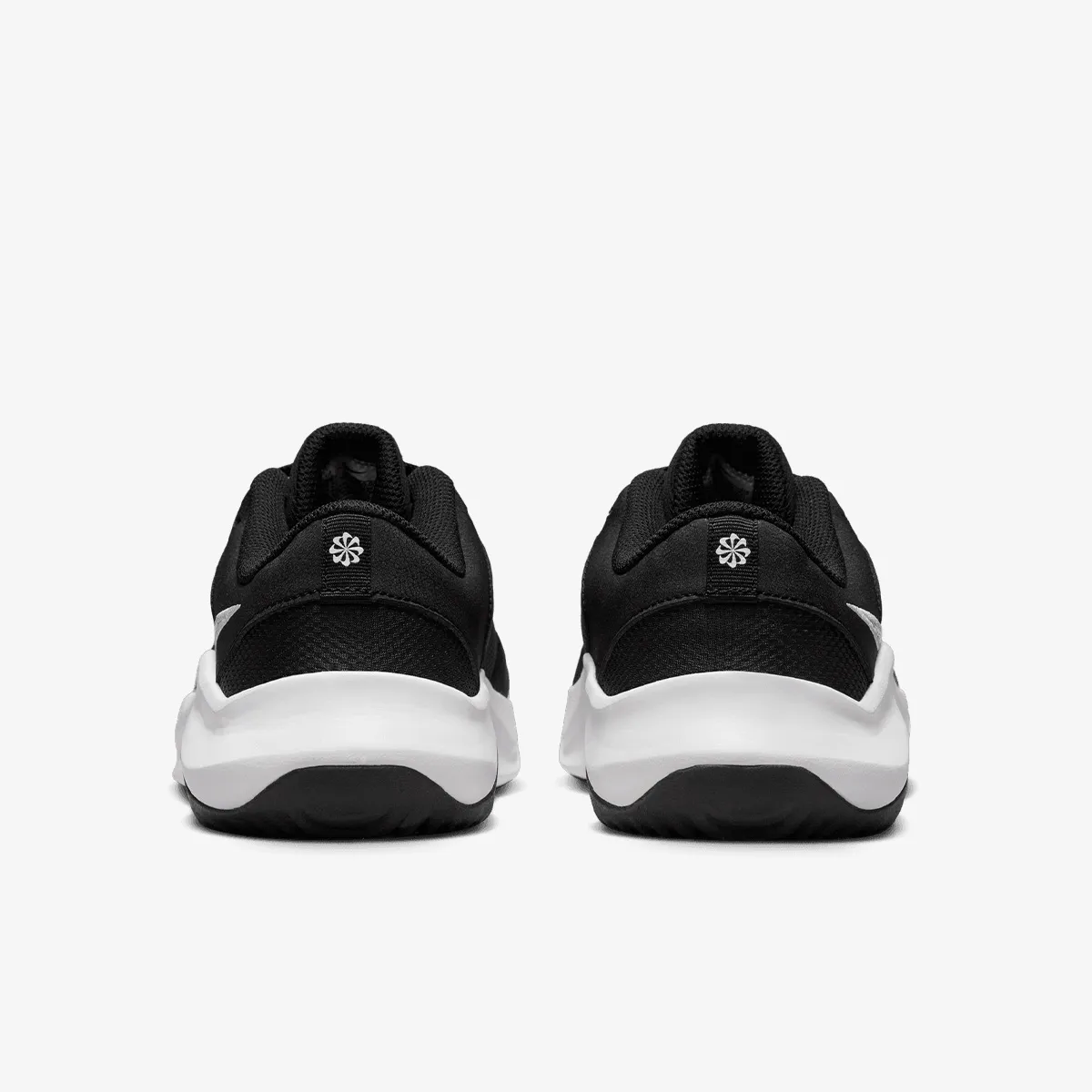 NIKE Tenisice M NIKE LEGEND ESSENTIAL 3 NN