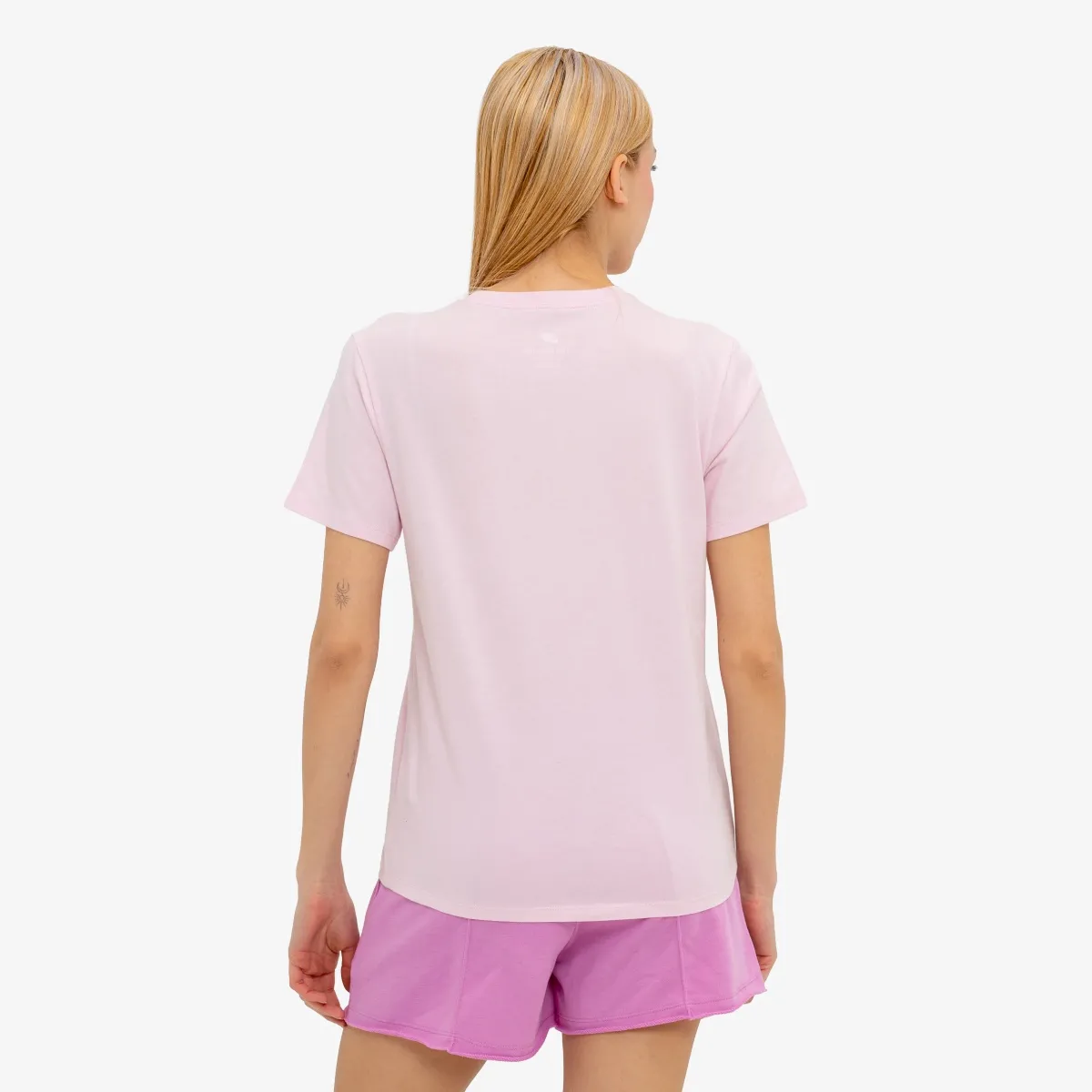 NIKE T-Shirt W NSW CLUB SS TEE 