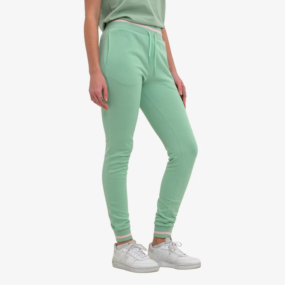 ELLESSE Hlače LADIES CUFFED PANTS