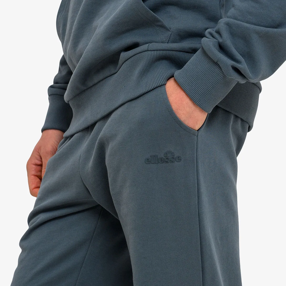 ELLESSE Hlače MENS CUFFED PANTS