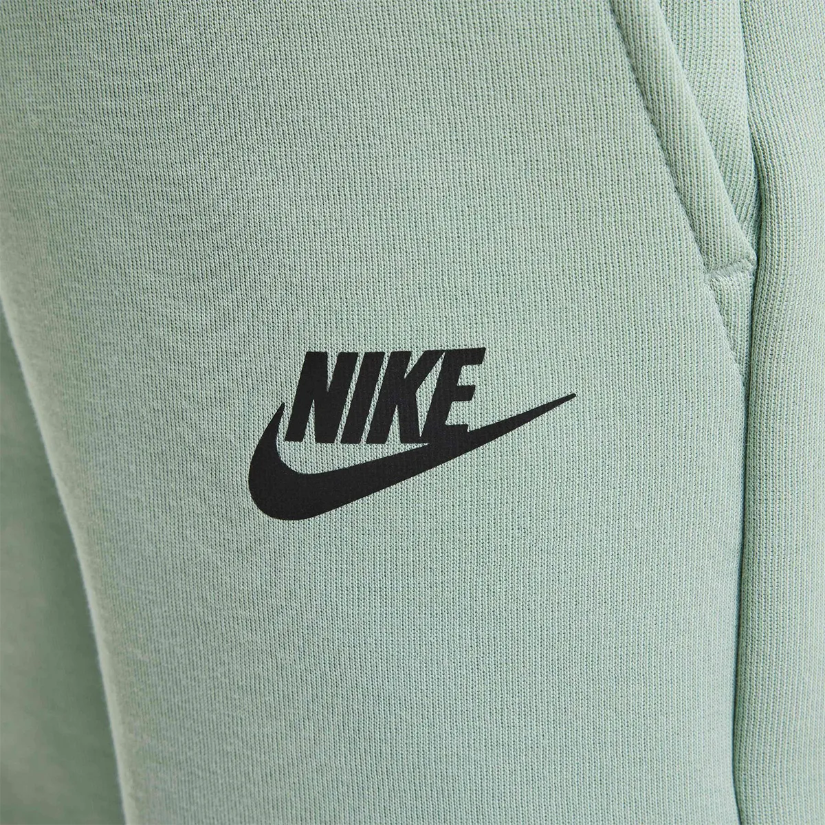 NIKE Kratke hlače B NSW TECH FLC SHORT
