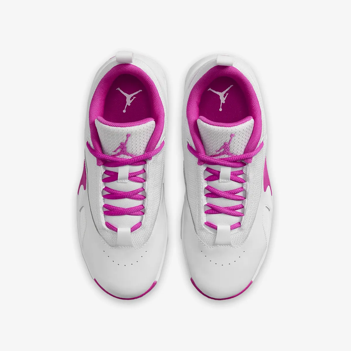 NIKE Tenisice JORDAN MAX AURA 6 BG 