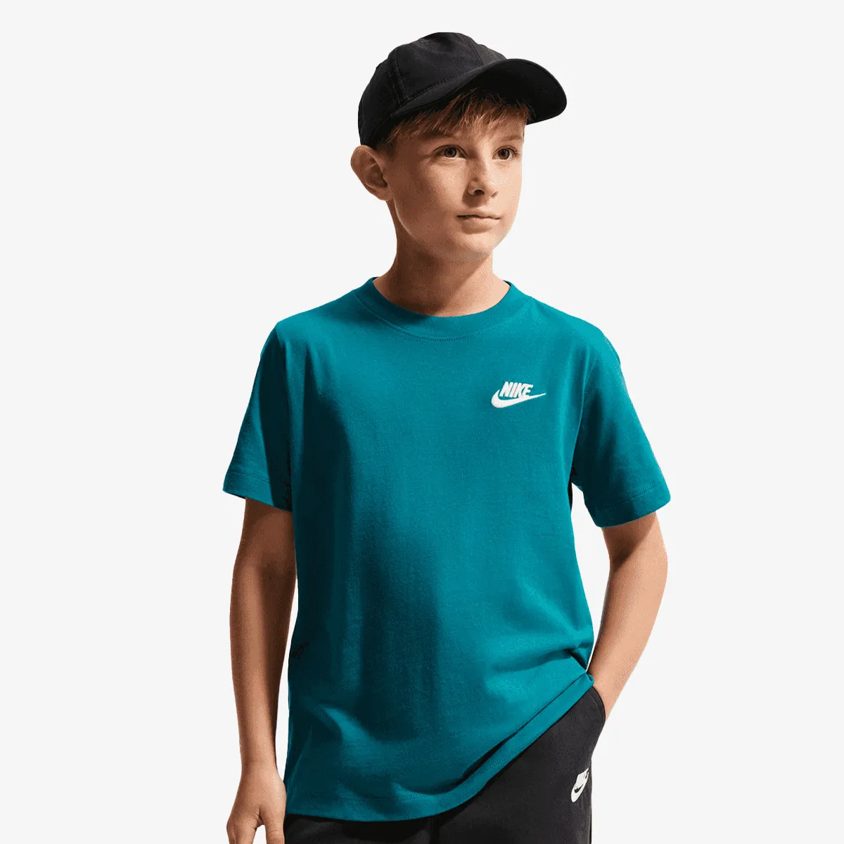 NIKE T-Shirt K NSW TEE EMB FUTURA LBR