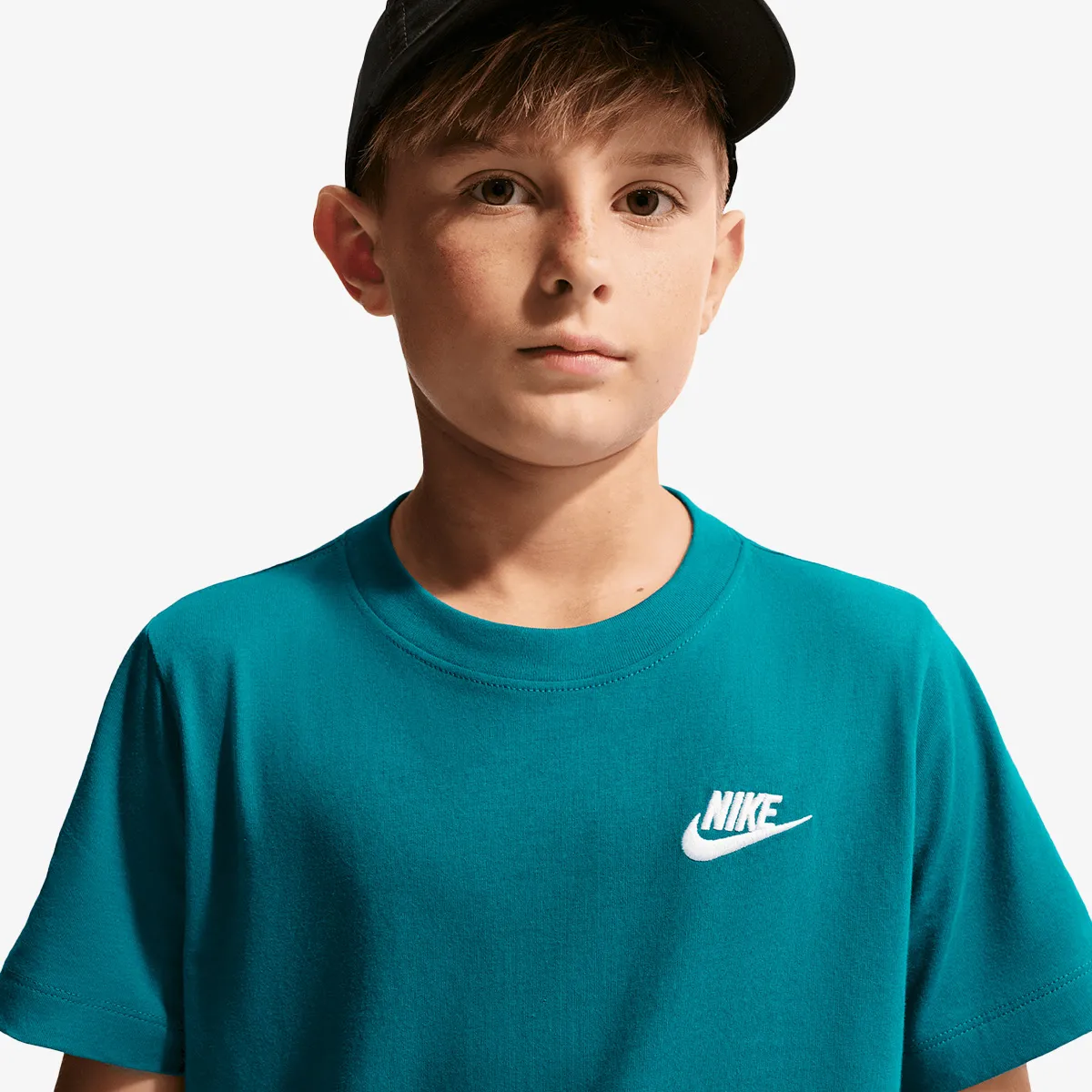 NIKE T-Shirt K NSW TEE EMB FUTURA LBR 