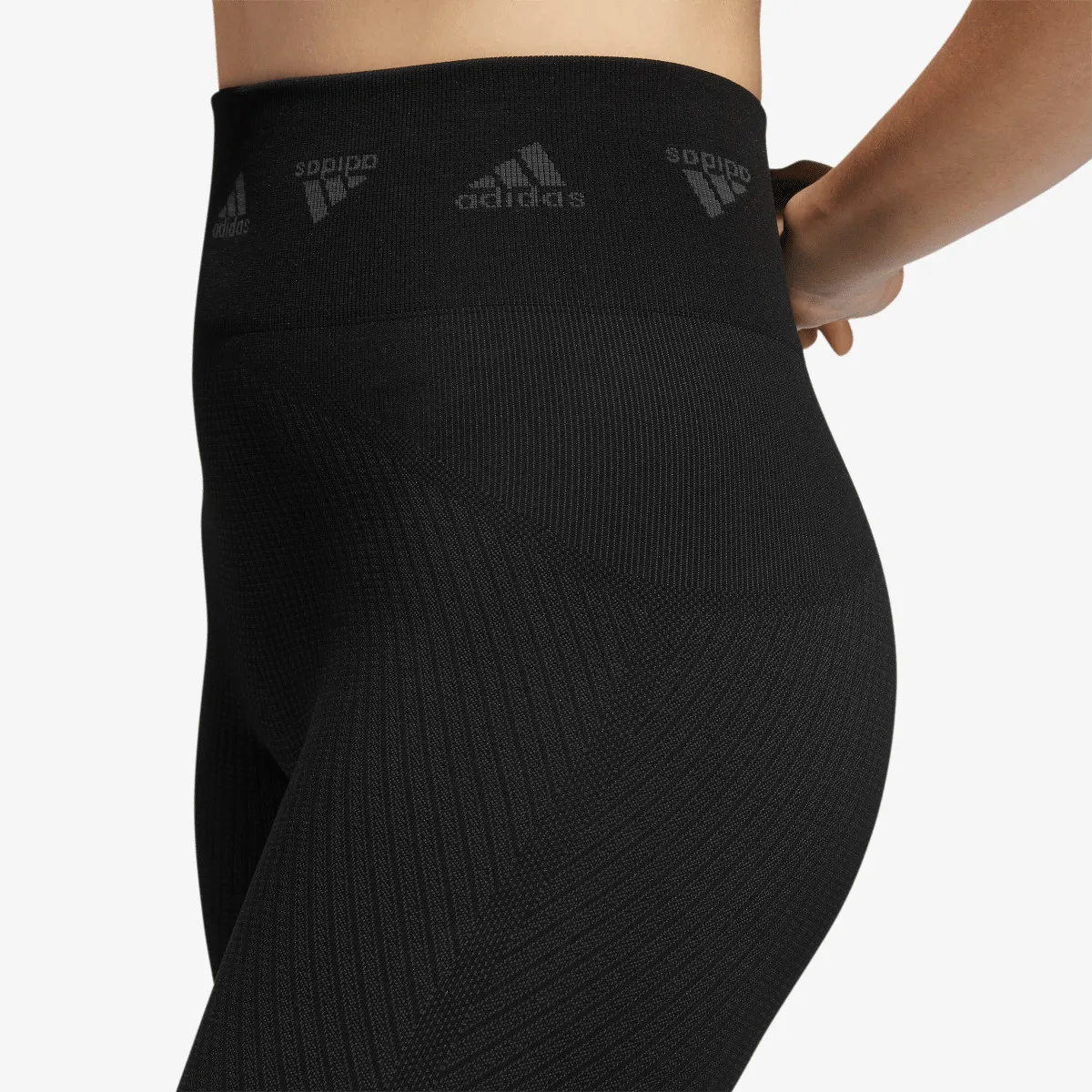 ADIDAS Tajice AK BRND 7/8T 