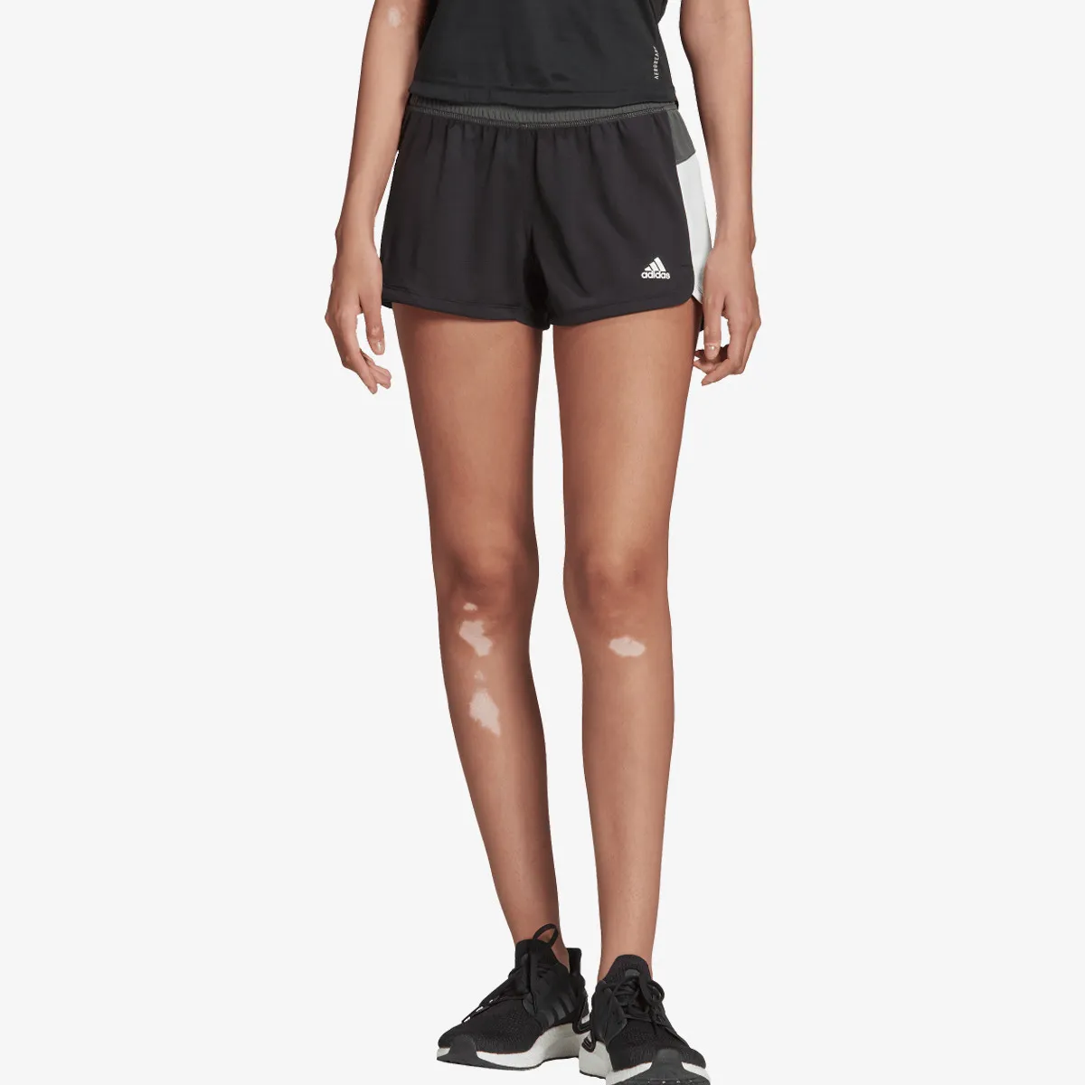 ADIDAS Kratke hlače PACER COLBLOCK 