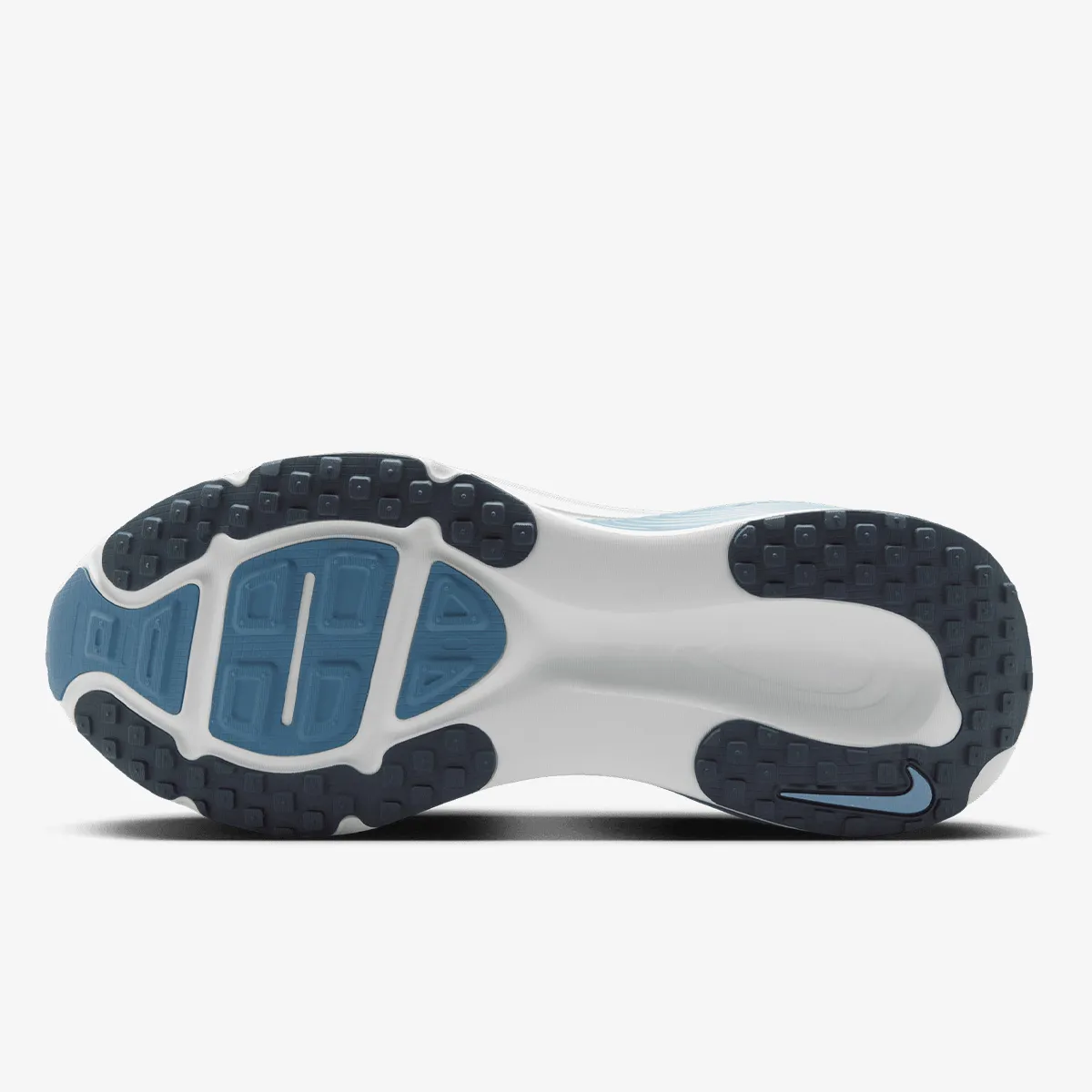 NIKE Tenisice NIKE VOMERO 18 