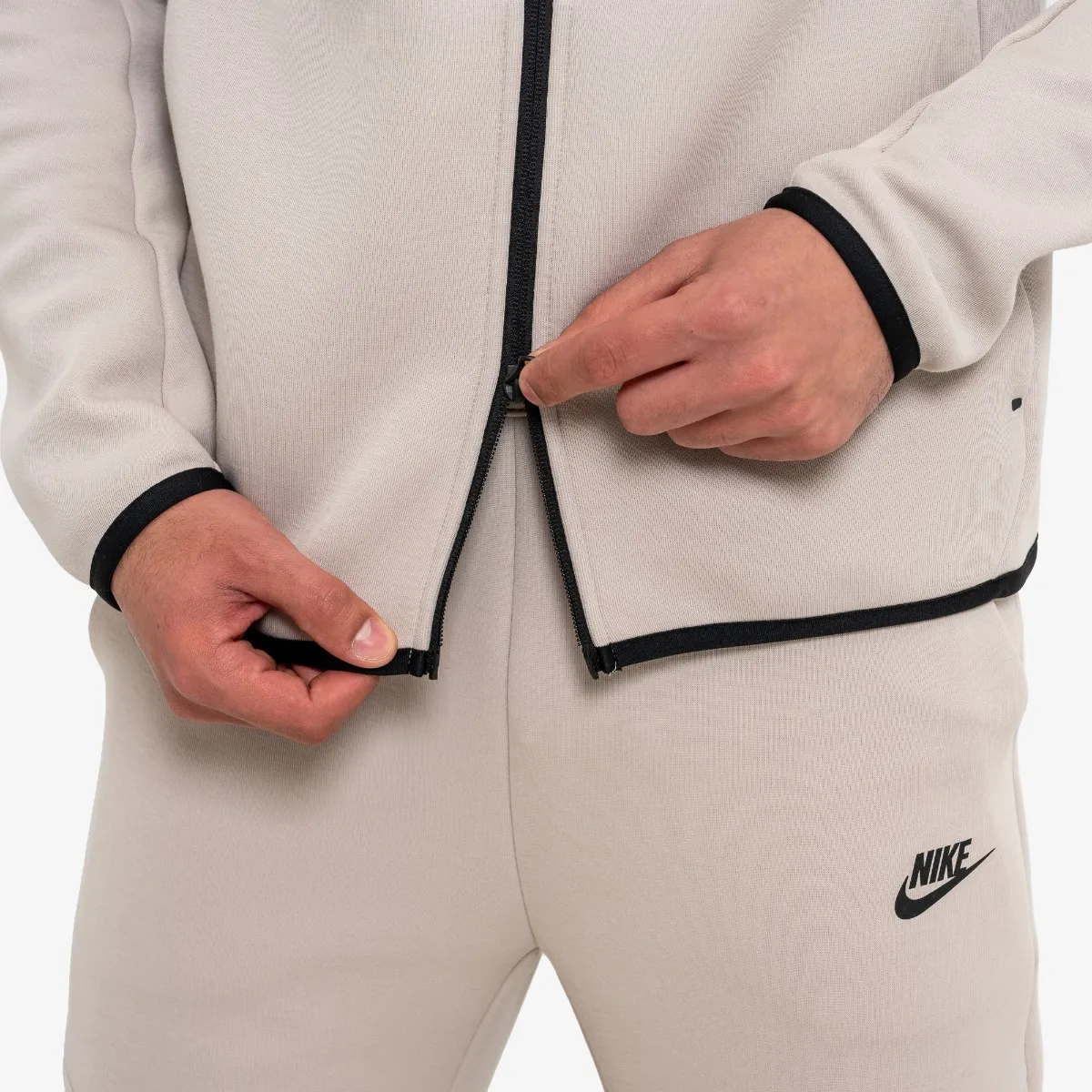 NIKE Majica s kapuljačom s patentom M NK TCH FLC FZ WR HOODIE