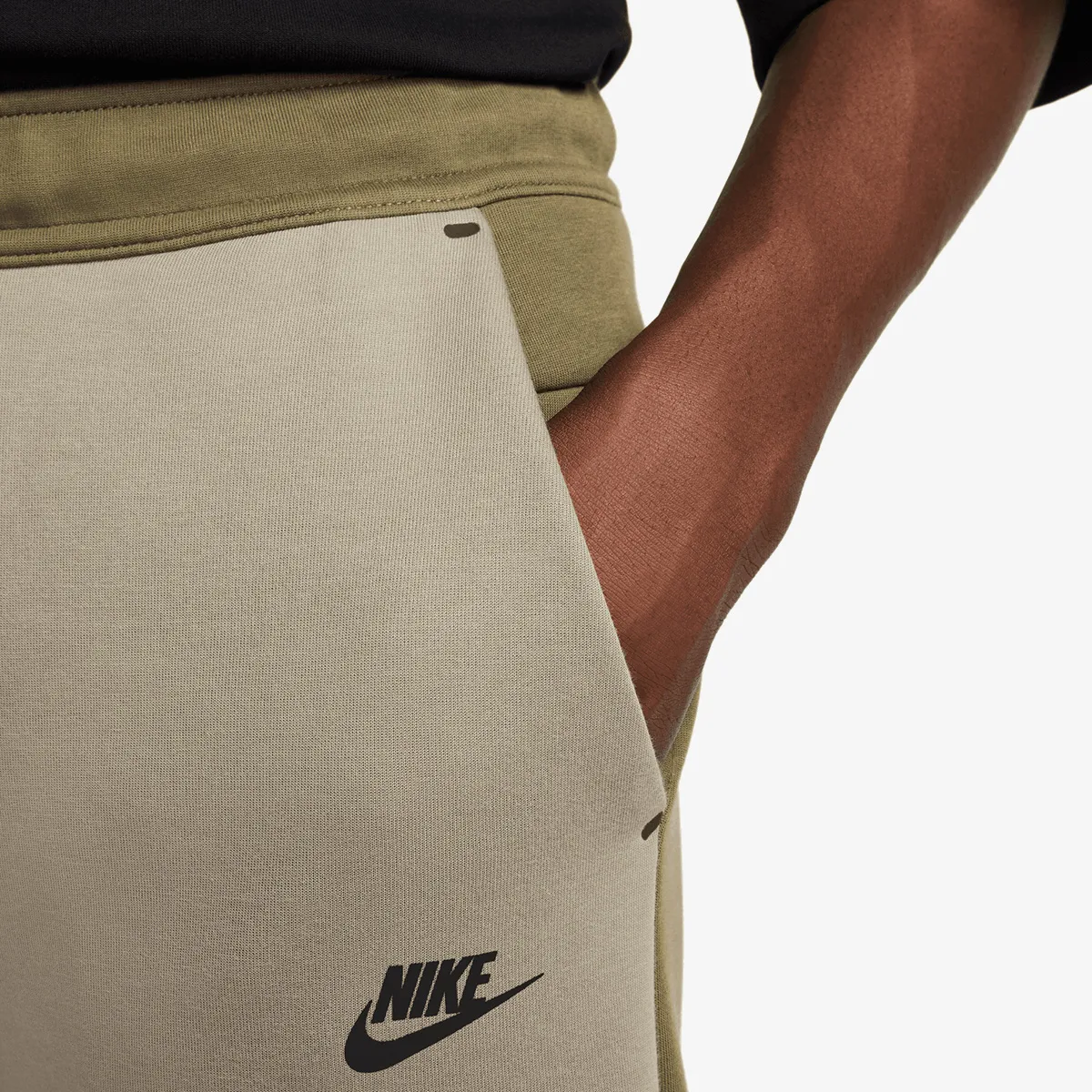 NIKE Hlače M NK TCH FLC JGGR 