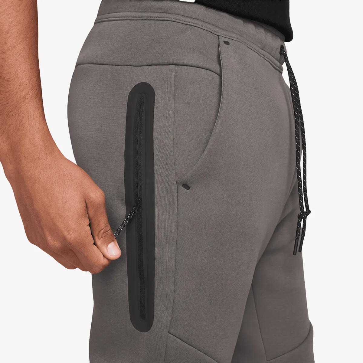 NIKE Hlače M NK TCH FLC JGGR 