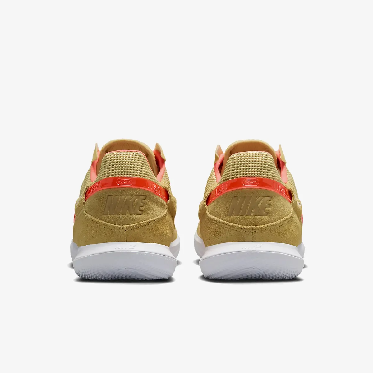 NIKE Tenisice NIKE STREETGATO