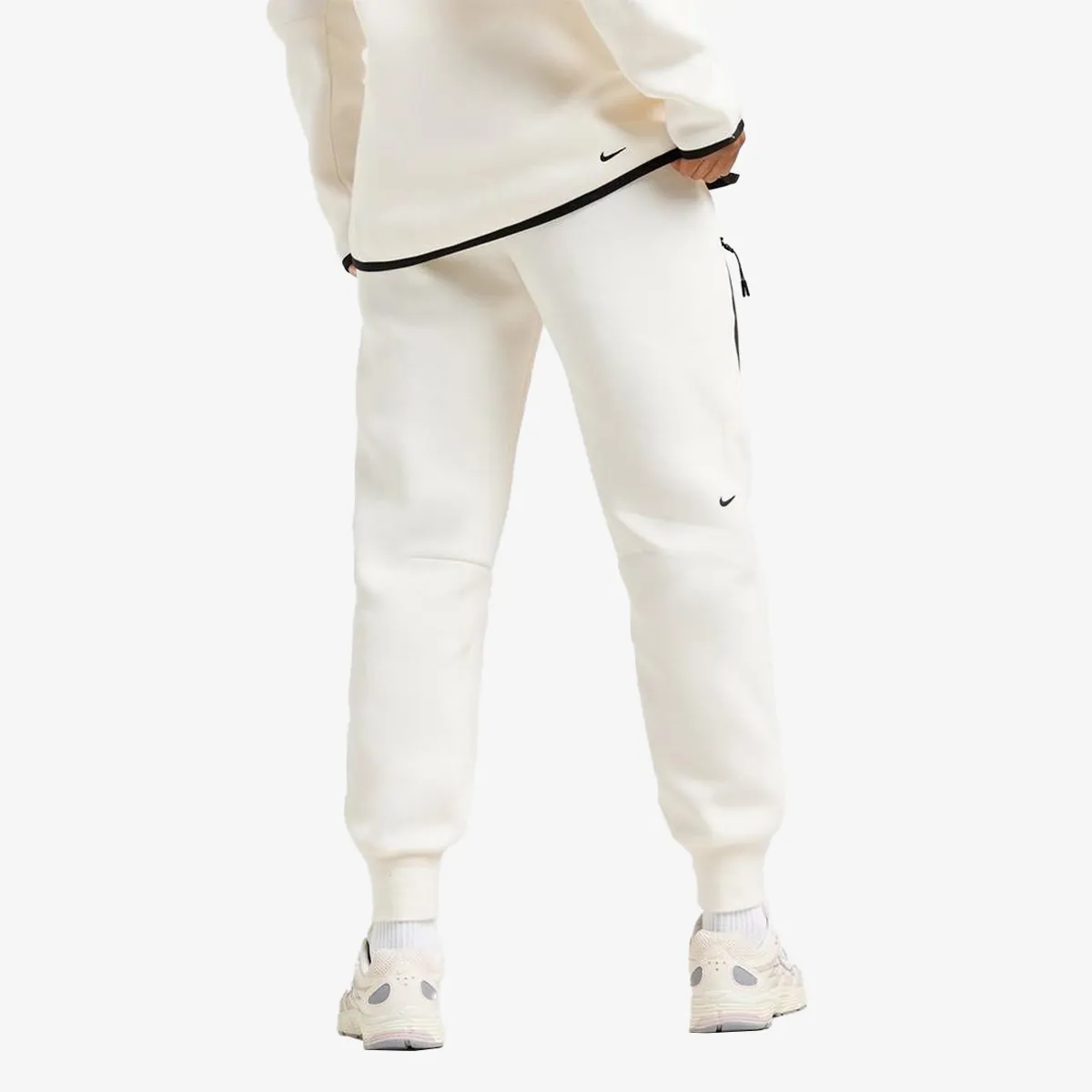 NIKE Hlače W NSW TCH FLC MR JGGER 2 