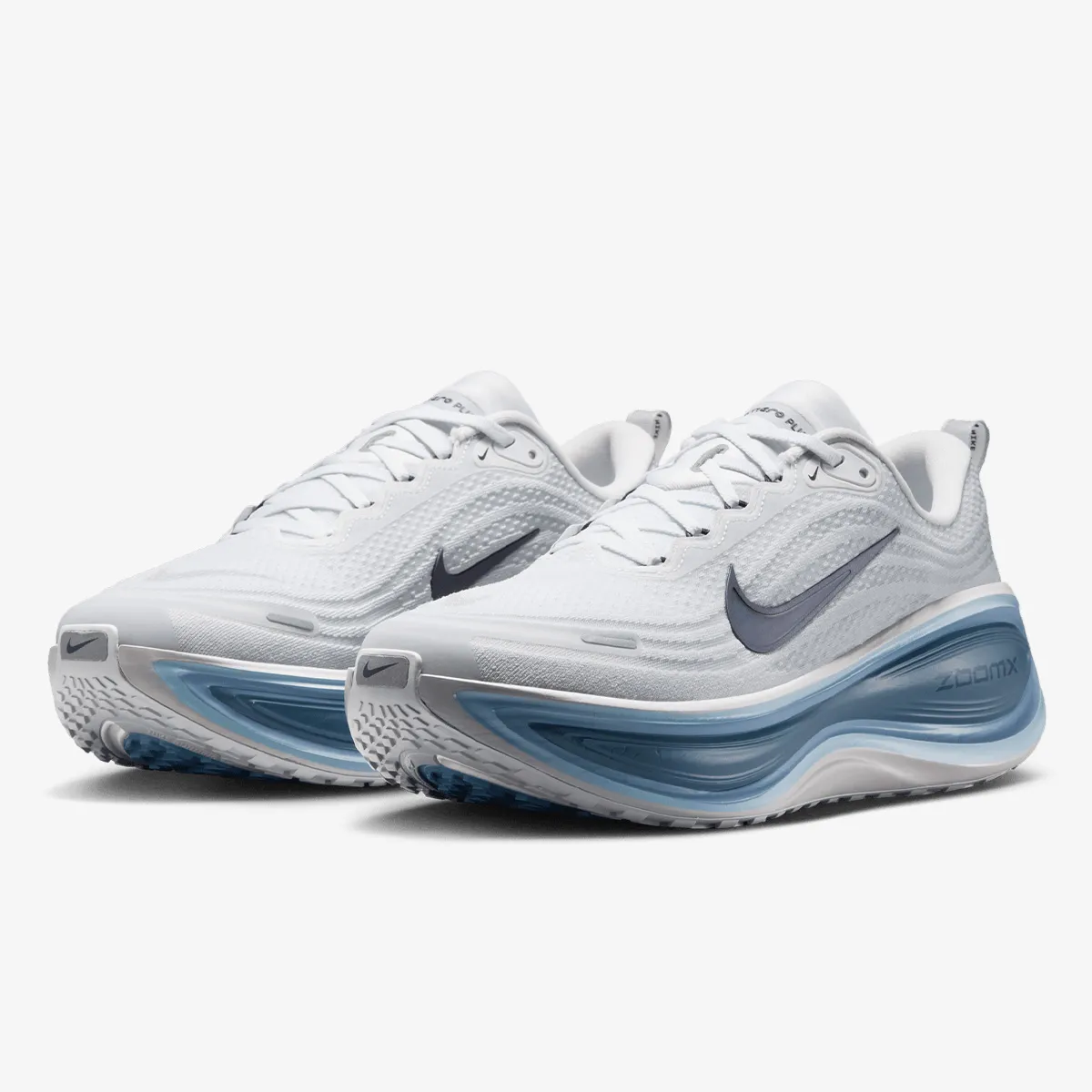 NIKE Tenisice NIKE VOMERO PLUS 