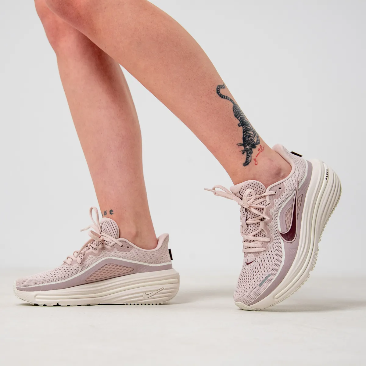 NIKE Tenisice W NIKE AIR WINFLO 12