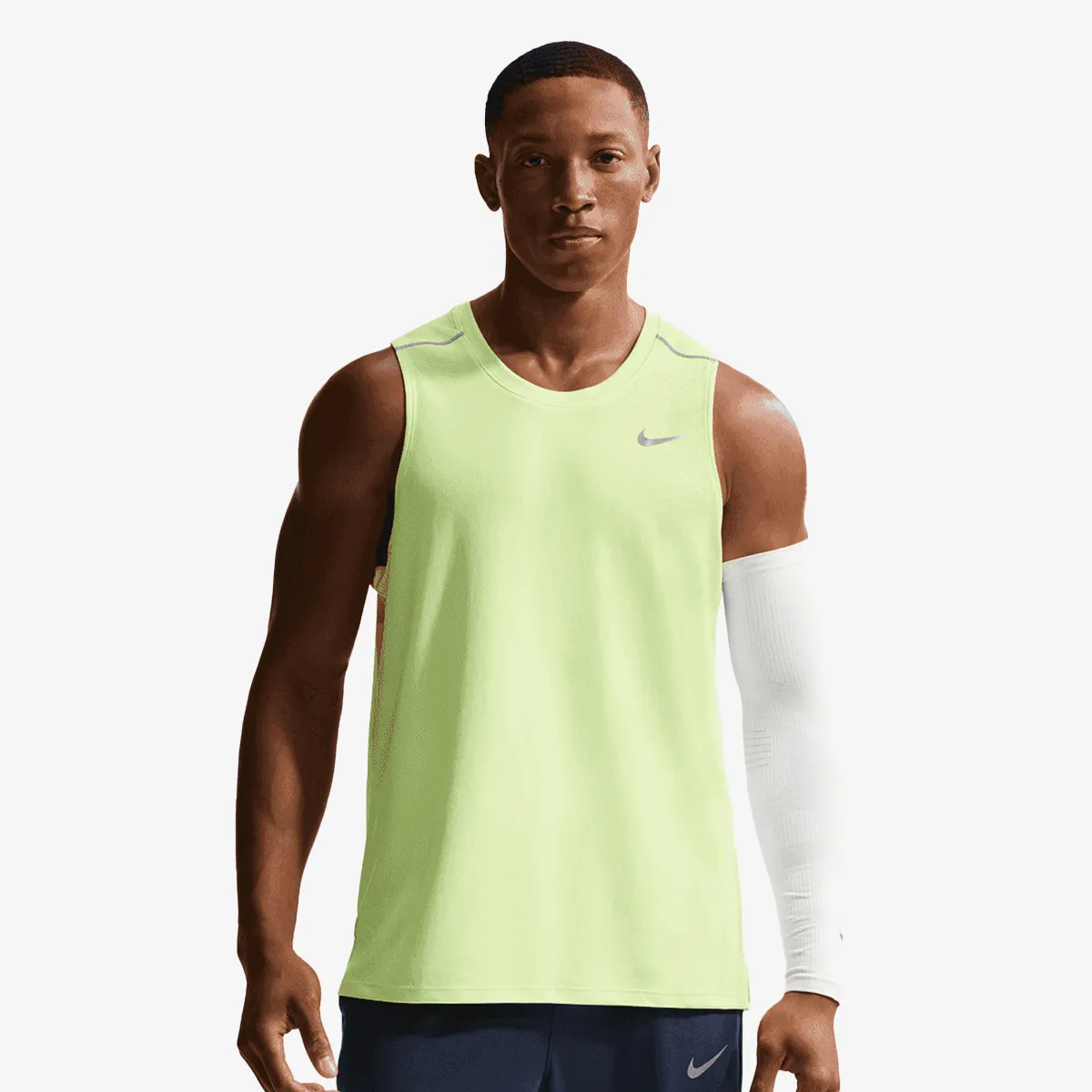 NIKE Hlače M NK DF MILER KNIT PANT 