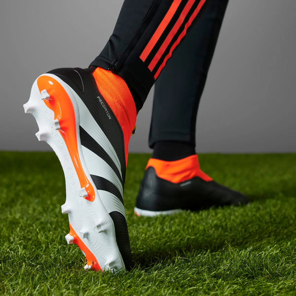 ADIDAS Kopačke PREDATOR LEAGUE LL FG 