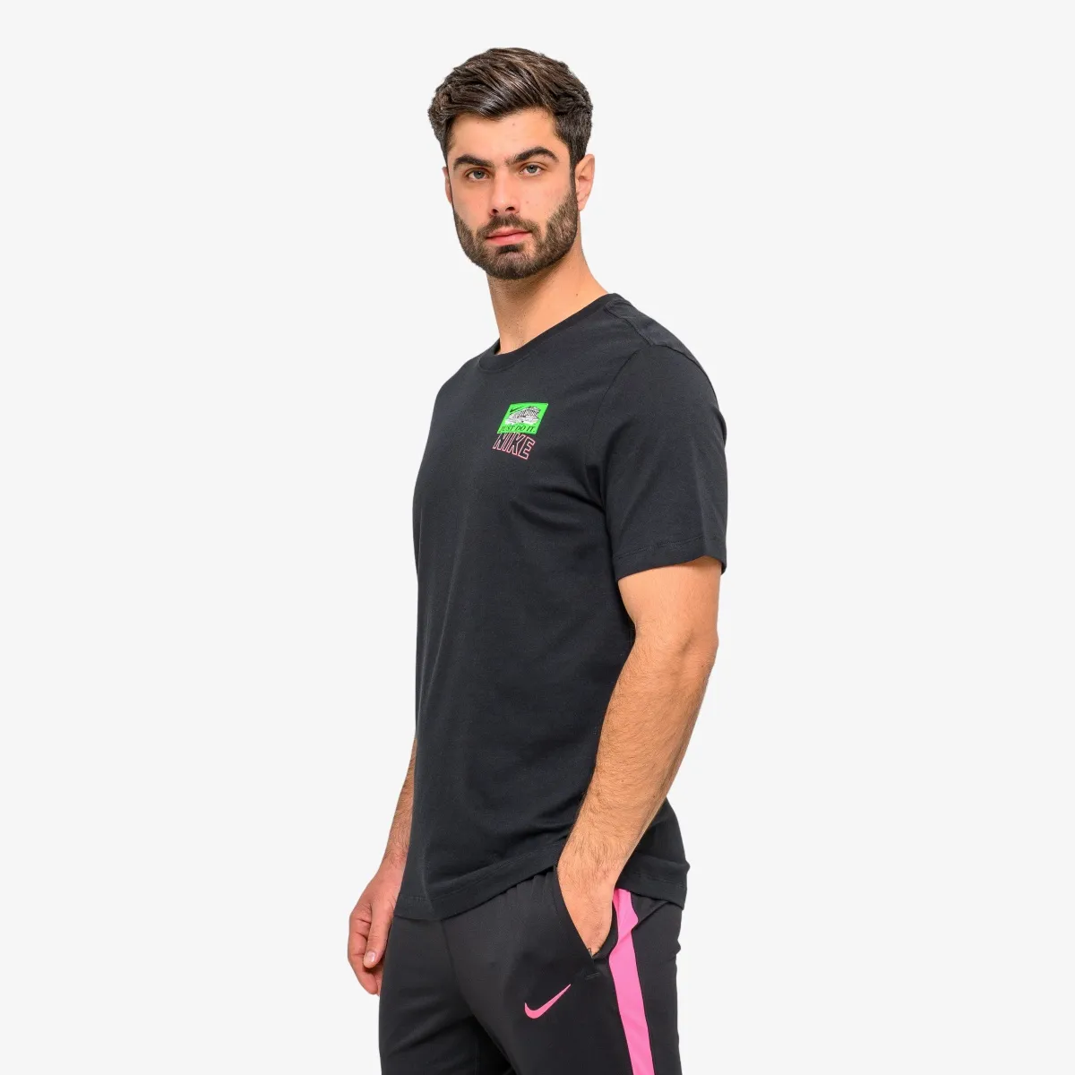 NIKE T-Shirt M NK TEE STD TRAIN STICKERS 