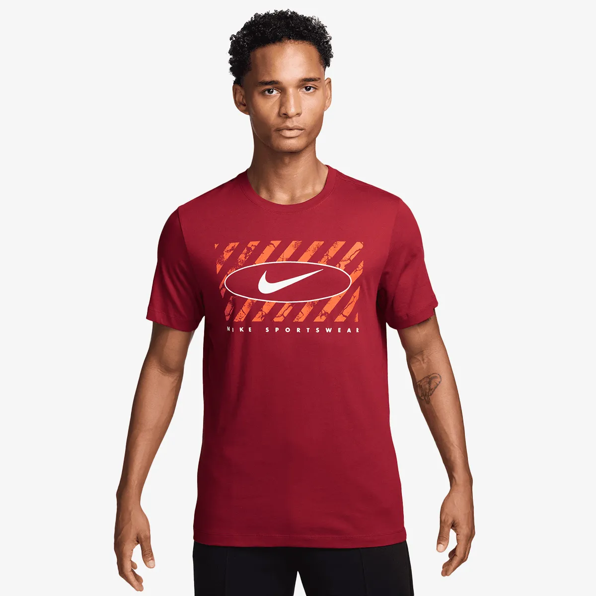 NIKE T-Shirt M NSW TEE STD CLUB 6MO SWOOSH