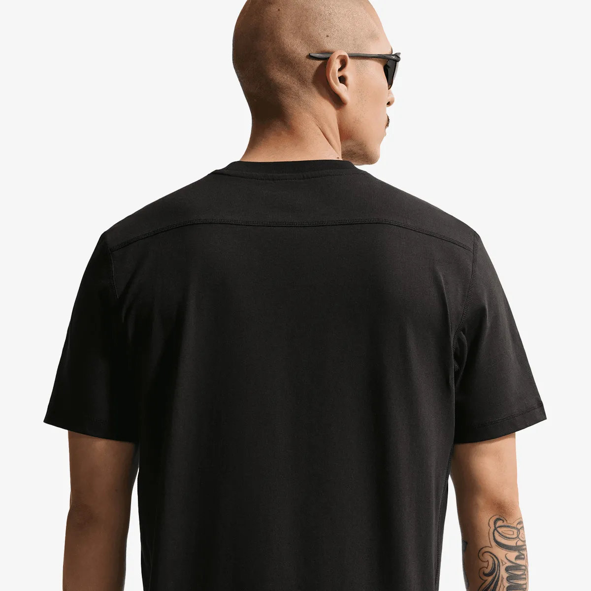 NIKE T-Shirt M NK CLUB VARSITY SS LIFESTYLE