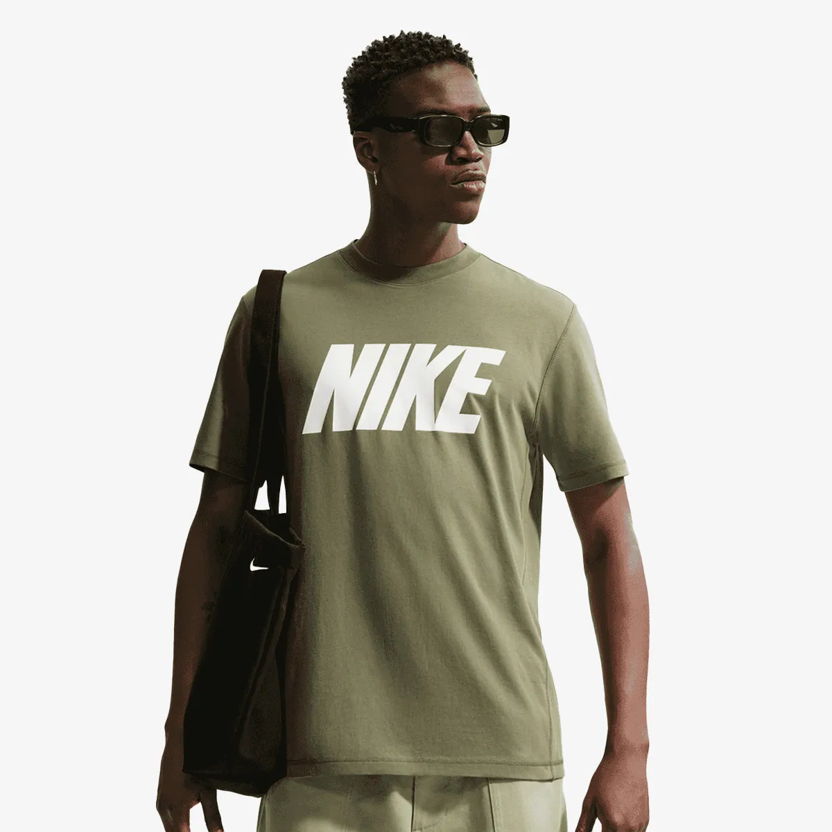NIKE T-Shirt M NK CLUB VARSITY SS LIFESTYLE