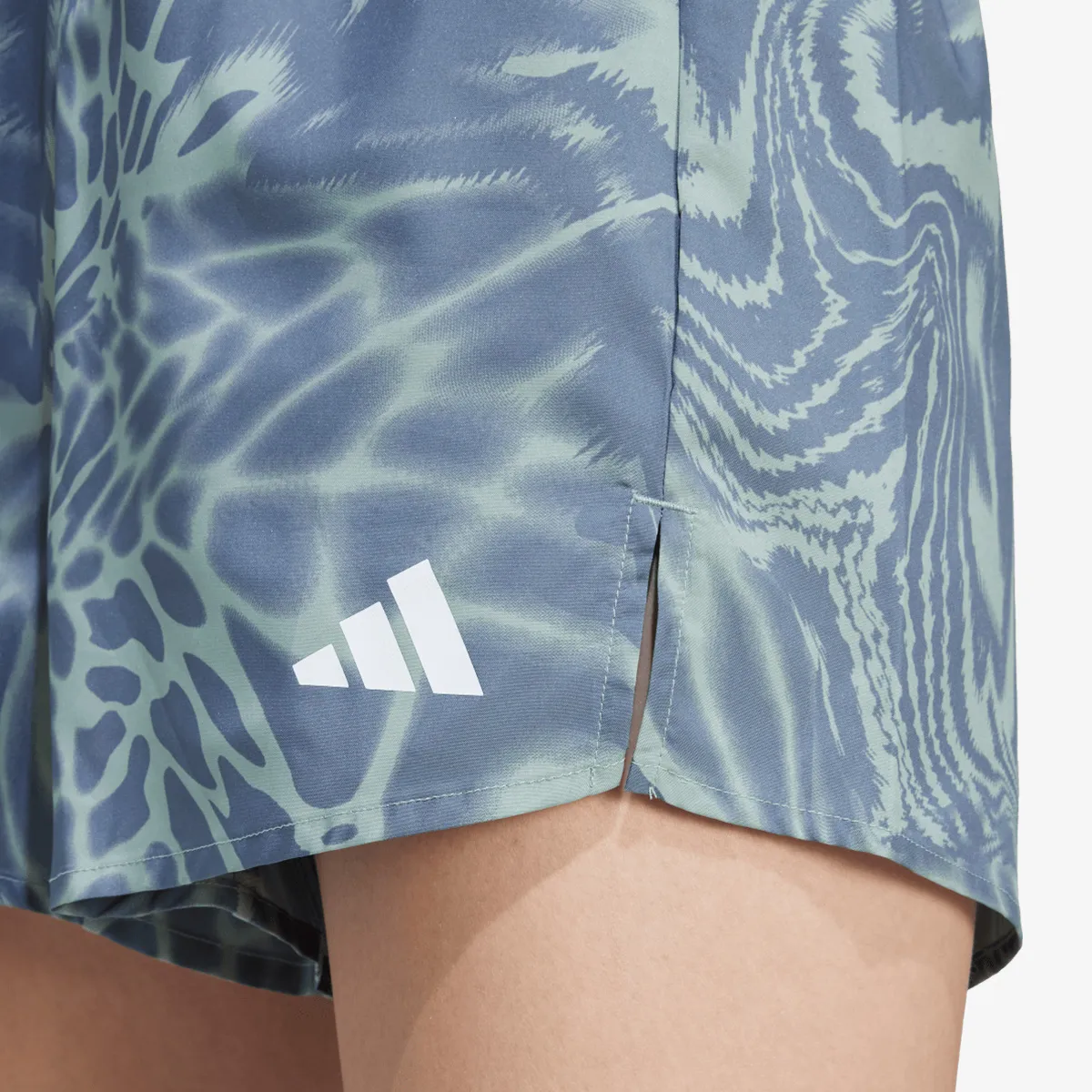 ADIDAS Kratke hlače TE MIN AOP SH 