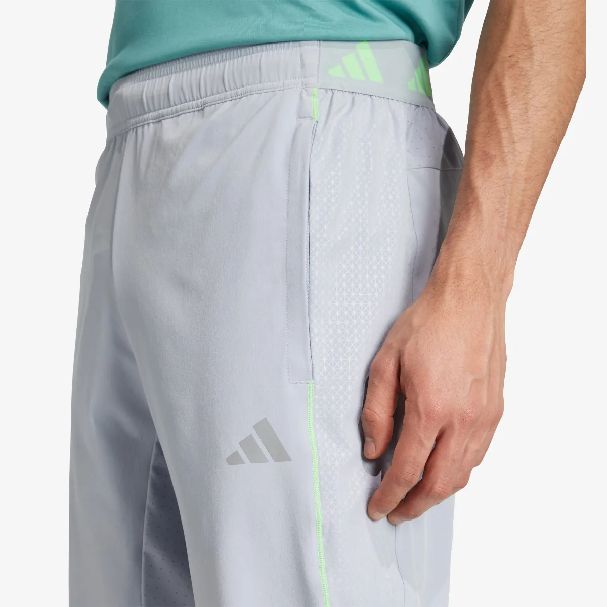 ADIDAS Hlače TECH APP S-PANT 