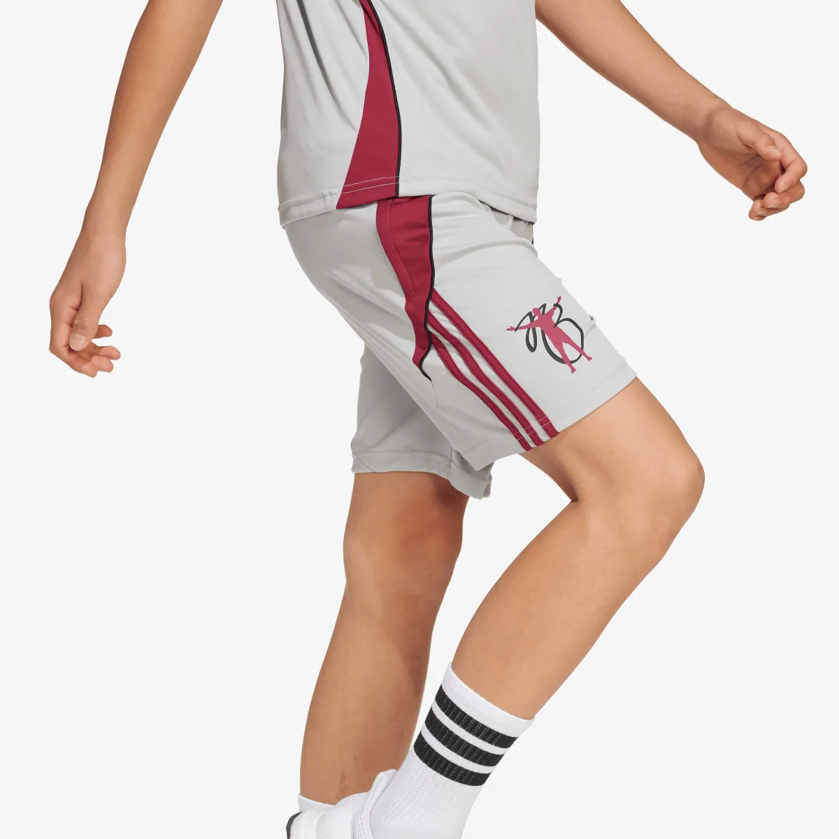 ADIDAS Kratke hlače JB TIRO SHO Y 