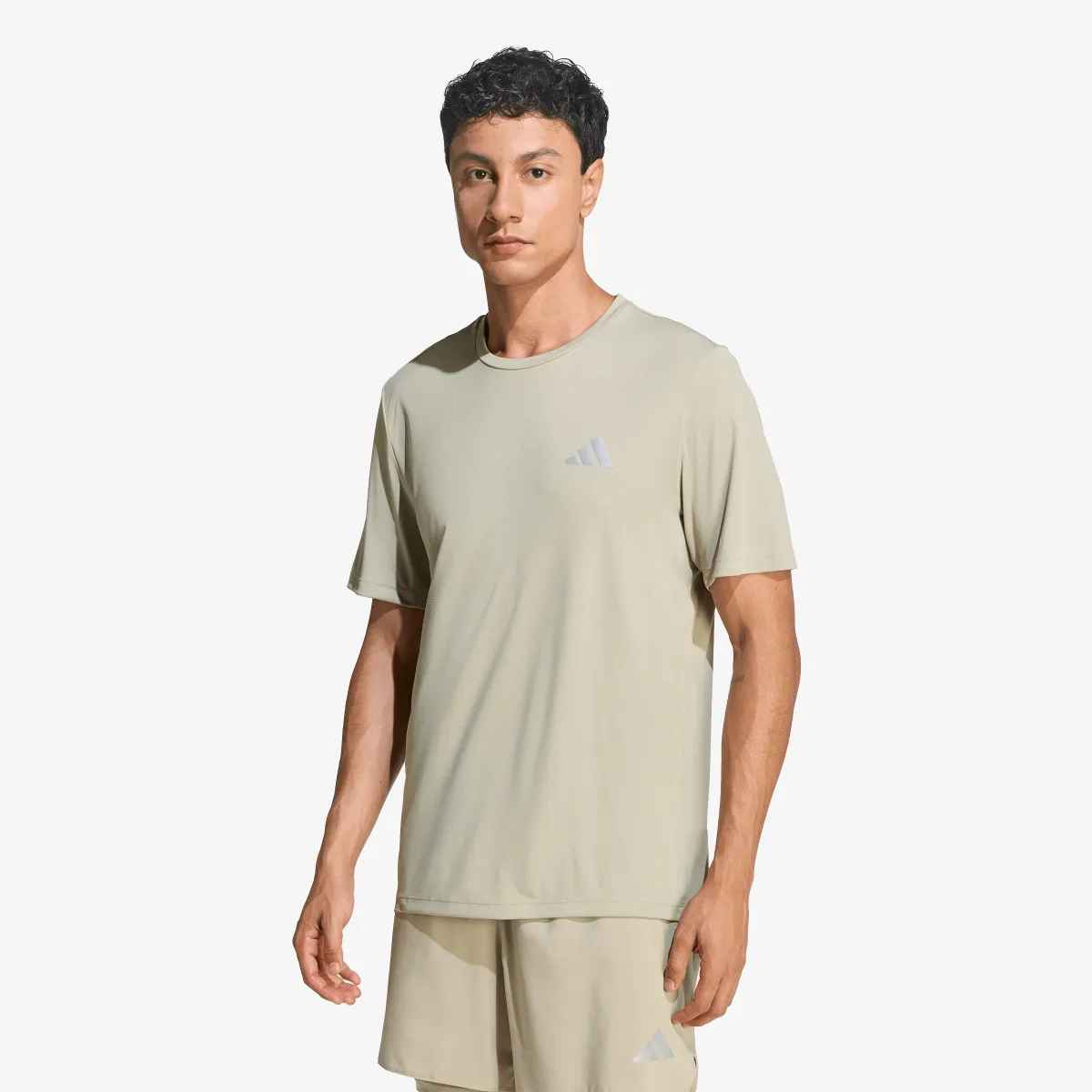 ADIDAS T-Shirt Run Ess Tee M 