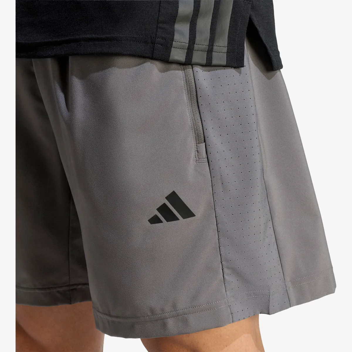 ADIDAS Kratke hlače WE BAS WV SHO 