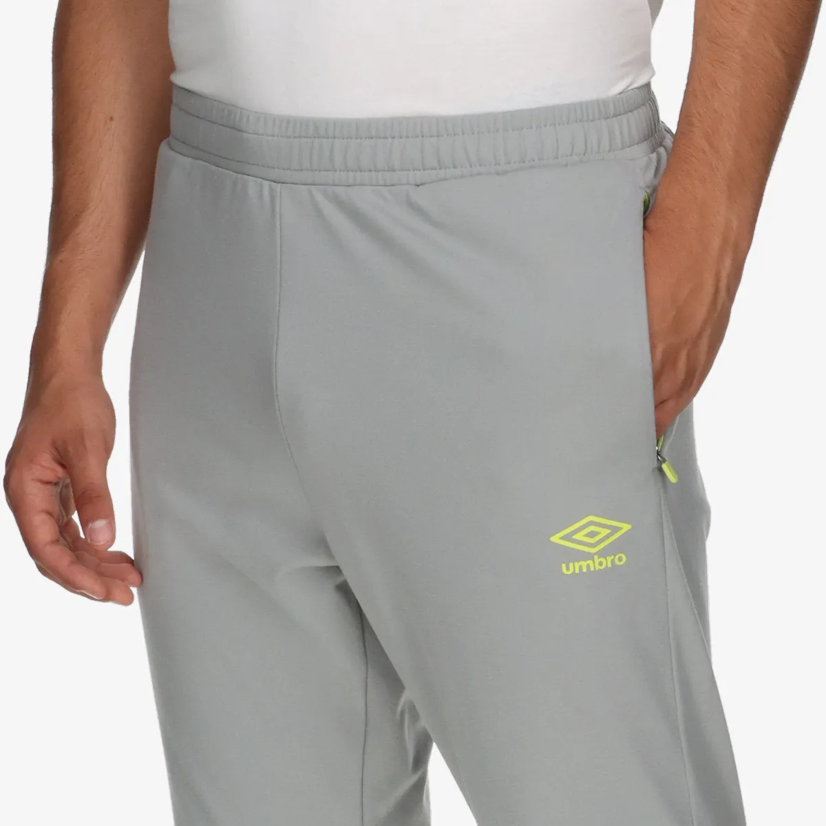 UMBRO Hlače PRO TRAINING SLIM PANTS 