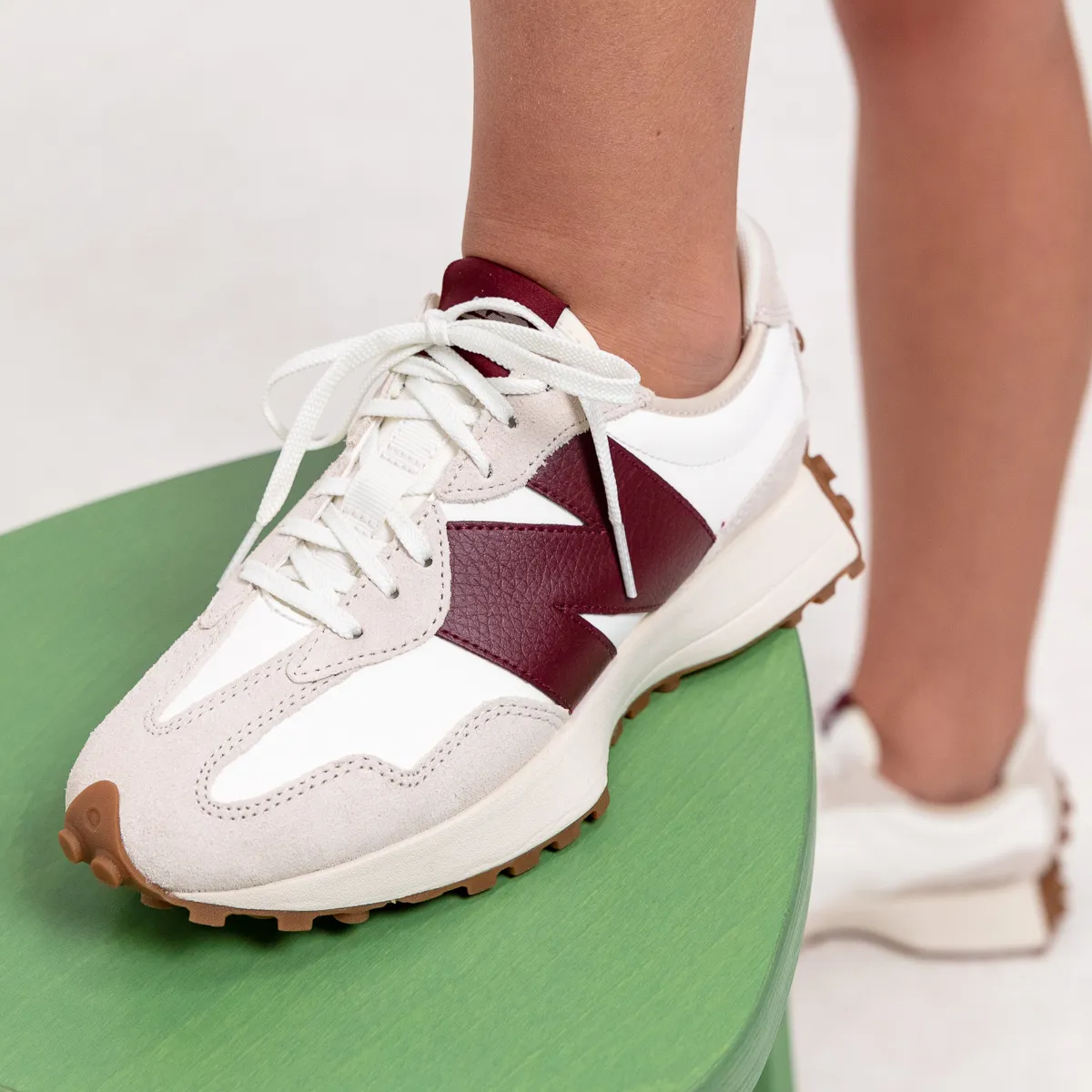NEW BALANCE Tenisice W 327 
