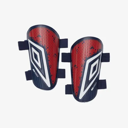 UMBRO Štitnici za potkoljenice NEO SHIELD GUARD W/CALF STRAPS 