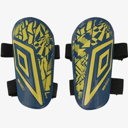 UMBRO Štitnici za potkoljenice NEO SHIELD GUARD W/CALF STRAPS 