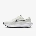 NIKE Tenisice W NIKE REVOLUTION 8 